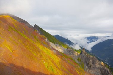 Kocduzu yaylası, Amlhemin sınırının kuzeybatısında yer alan Laz platosudur..