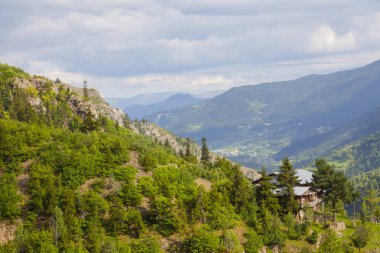 Kelebek Vadisi, Artvin 'in Yusufeli ilçesine bağlı bir beldedir..