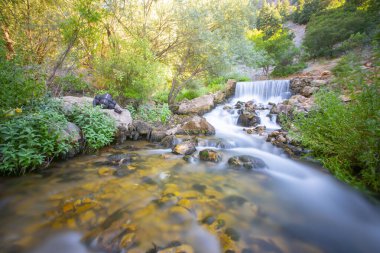 Kazdagi Stven Şelalesi (Hasan Bouldu) Milli Parklara bağlı ve Mutlu Orman tarafından yönetiliyor..