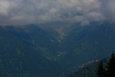 Hakkari, cennet ve cehennem vadisi.