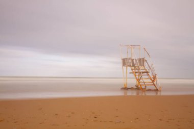 Uzun pozlama tekniğiyle çekilmiş fantastik manzara fotoğrafları.