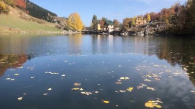 Artvin Savsat, Türkiye 'nin en güzel sonbaharına sahip ilçesidir..