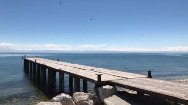 Cildir Gölü ve Ararat Dağı manzarası