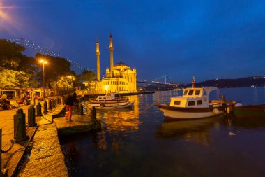 Büyük Mecidiye Camii veya Ortakoy Camii