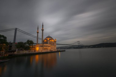 Büyük Mecidiye Camii veya Ortakoy Camii