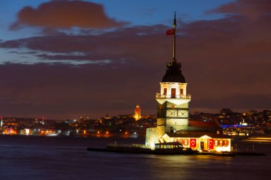 Bakire Kulesi 'nde güzel bir gün batımı