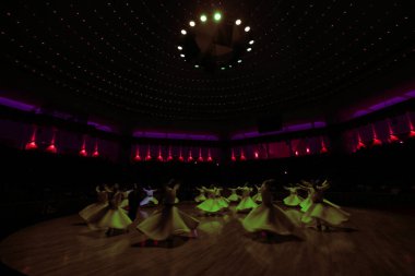 Geleneksel olarak her yıl Konya 'da düzenlenen Mevlana' nın ölüm günü.