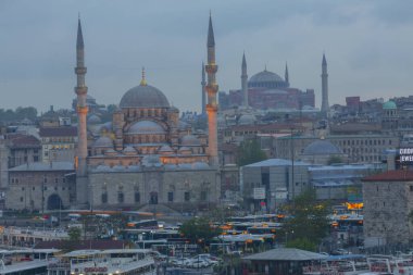Yeni Cami, bugün Eminn olarak adlandırılan yerde.