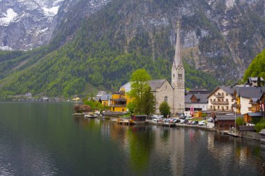 Hallstatt Yukarı Avusturya 'da, Avusturya' da bir bölge.
