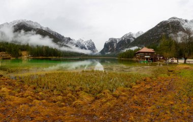 Camping Toblacher See - The most beautiful pitches in the Dolomites clipart