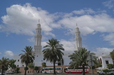 Quba Camii veya Mescid el-Quba