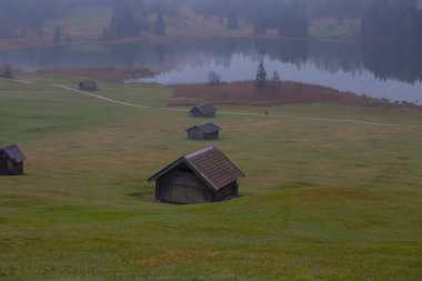 A field path leads to the beautifully situated Geroldsee. clipart