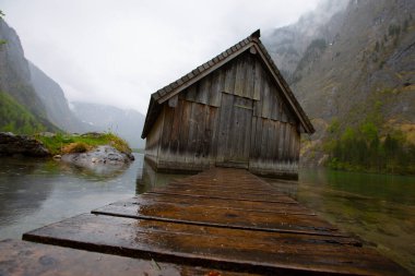 Obersee Almanya 'da küçük bir doğal göl.