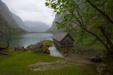Obersee Almanya 'da küçük bir doğal göl.