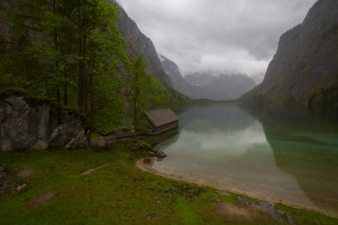 Obersee Almanya 'da küçük bir doğal göl.