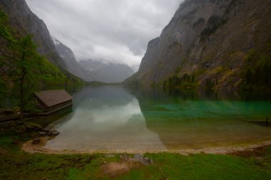 Obersee Almanya 'da küçük bir doğal göl.