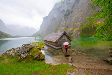 Obersee Almanya 'da küçük bir doğal göl.