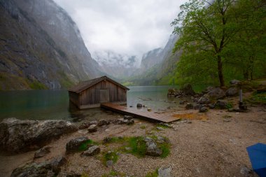 Obersee Almanya 'da küçük bir doğal göl.