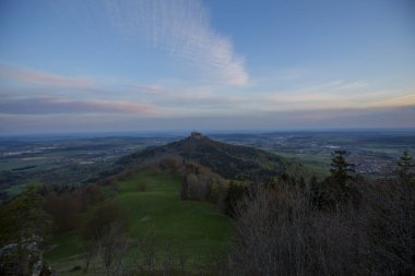 Hohenzollern Kalesi Almanya 'nın ikinci büyük kalesidir.