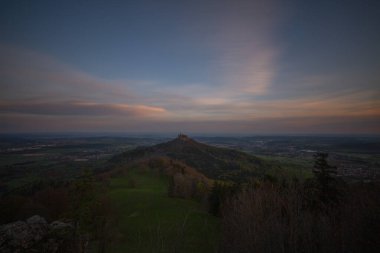 Hohenzollern Kalesi Almanya 'nın ikinci büyük kalesidir.