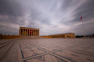 Antkabir, Ankara 'nın Ankaya ilçesinde yer alan ve Mustafa Kemal Atatürk' ün mozolesine sahip bir kompleks..