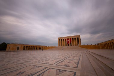 Antkabir, Ankara 'nın Ankaya ilçesinde yer alan ve Mustafa Kemal Atatürk' ün mozolesine sahip bir kompleks..
