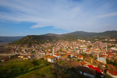 Goynk, Bolu ilinin sınırları içinde şehir merkezine 98 km uzaklıktadır. Osmanlı mimarisinin karakteristik unsurlarına sahiptir, özellikle geleneksel evlere..