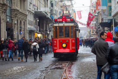 Bir kış sabahı İstanbul 'un en tanınmış yerleri.