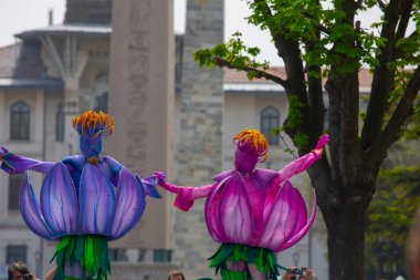 Sultanahmet Meydanı Lale Festivali her yıl nisan ayında gerçekleşir