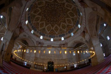 Üç Balkonlu Cami, Edirne 'deki Osmanlı döneminden kalma bir camidir..