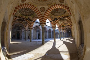 Üç Balkonlu Cami, Edirne 'deki Osmanlı döneminden kalma bir camidir..