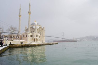 İstanbul 'da karlı hava ve en çok ziyaret edilen yerler