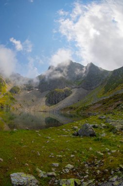 Avusor Platosu ve Avusor Gölü
