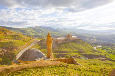 Ishak Paşa Sarayı, Ar 'ın Doubayazt ilçesine bağlı bir saraydır..