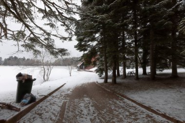 Golcuk, Bolu 'nun Mudurnu ilçesine bağlı bir baraj gölüdür..