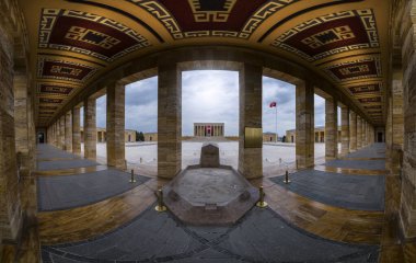 Antkabir, Ankara 'nın Ankaya ilçesinde Mustafa Kemal Atatürk' ün mozolesinin bulunduğu bir kompleks..