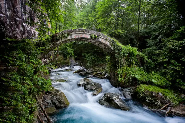 Dünyadaki en güzel taş köprüler.