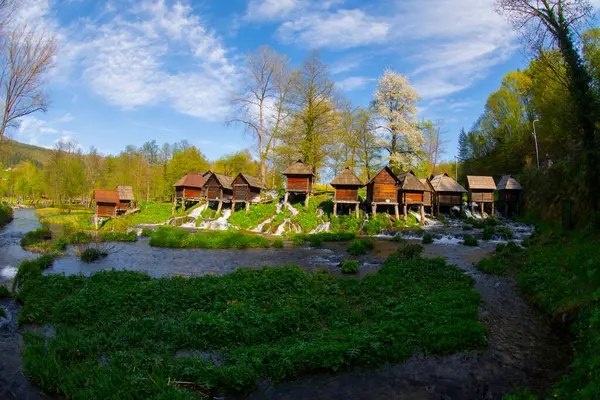 Pliva ve Jajce değirmenleri ve şelale, Bosna-Hersek