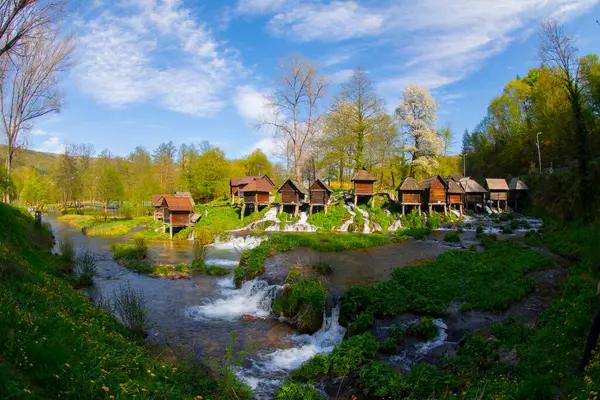 Pliva ve Jajce değirmenleri ve şelale, Bosna-Hersek