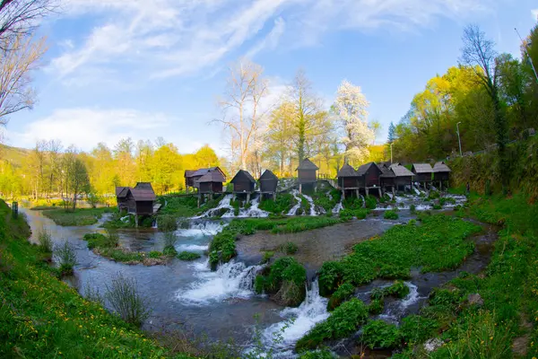 Pliva ve Jajce değirmenleri ve şelale, Bosna-Hersek