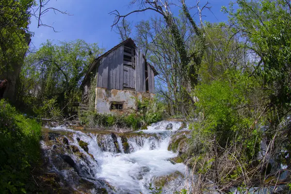 Şelaleler Martin Brod Una Ulusal Parkı Bosna
