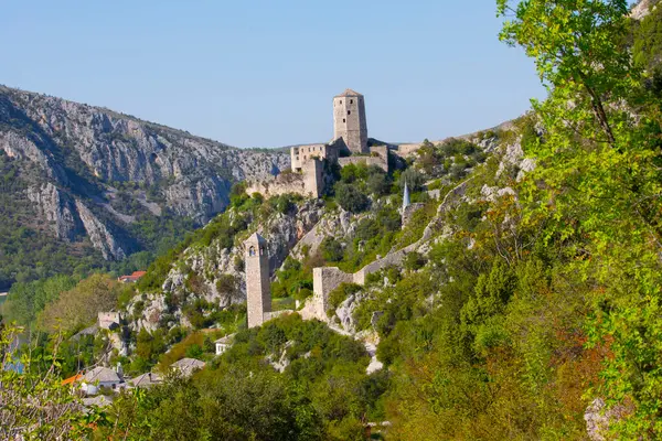 Citadel Poitelj Bosna-Hersek 'te bir kale. Bosna Kralı I. Tvrtko tarafından 1383 yılında inşa edilmiştir..
