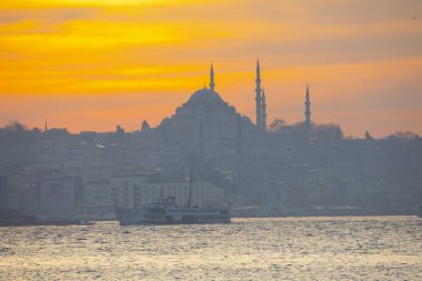 Süleyman Camii ve İstanbul Feribotları