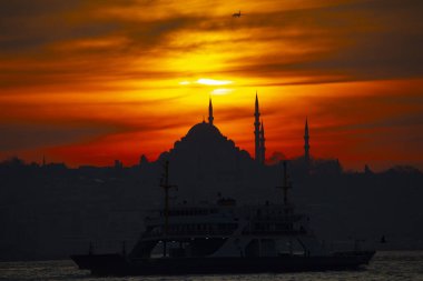 Süleyman Camii ve İstanbul Feribotları