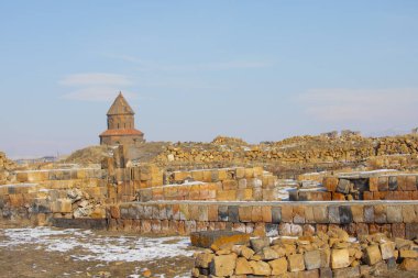 Ani Harabeleri, Ortaçağ ve UNESCO 'nun Ermeni sınırındaki Kars Eyaleti' nde yer alan bir dünya mirası alanıdır..