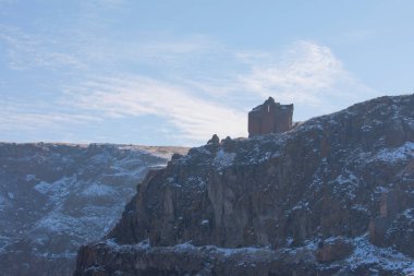 Ani Harabeleri, Ortaçağ ve UNESCO 'nun Ermeni sınırındaki Kars Eyaleti' nde yer alan bir dünya mirası alanıdır..