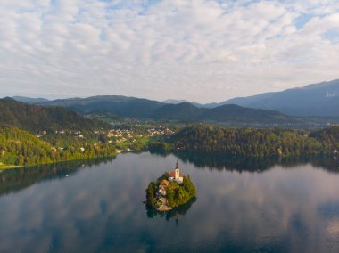 Göl Havadan / Slovenya 'dan Kanadı