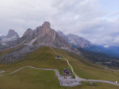 Passo di Giau hava manzarası