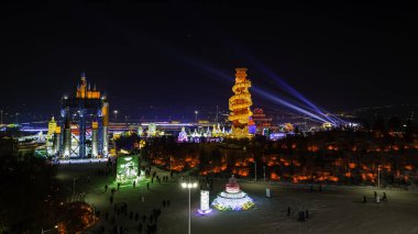 Çin Changchun Buzu ve Kar Xintiandi Buzu ve Kar Heykelleri ve Gece Işığı Manzarası