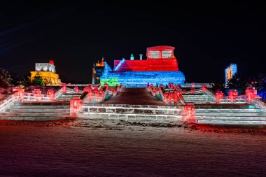 Çin Changchun Buzu ve Kar Xintiandi Buzu ve Kar Heykelleri ve Gece Işığı Manzarası